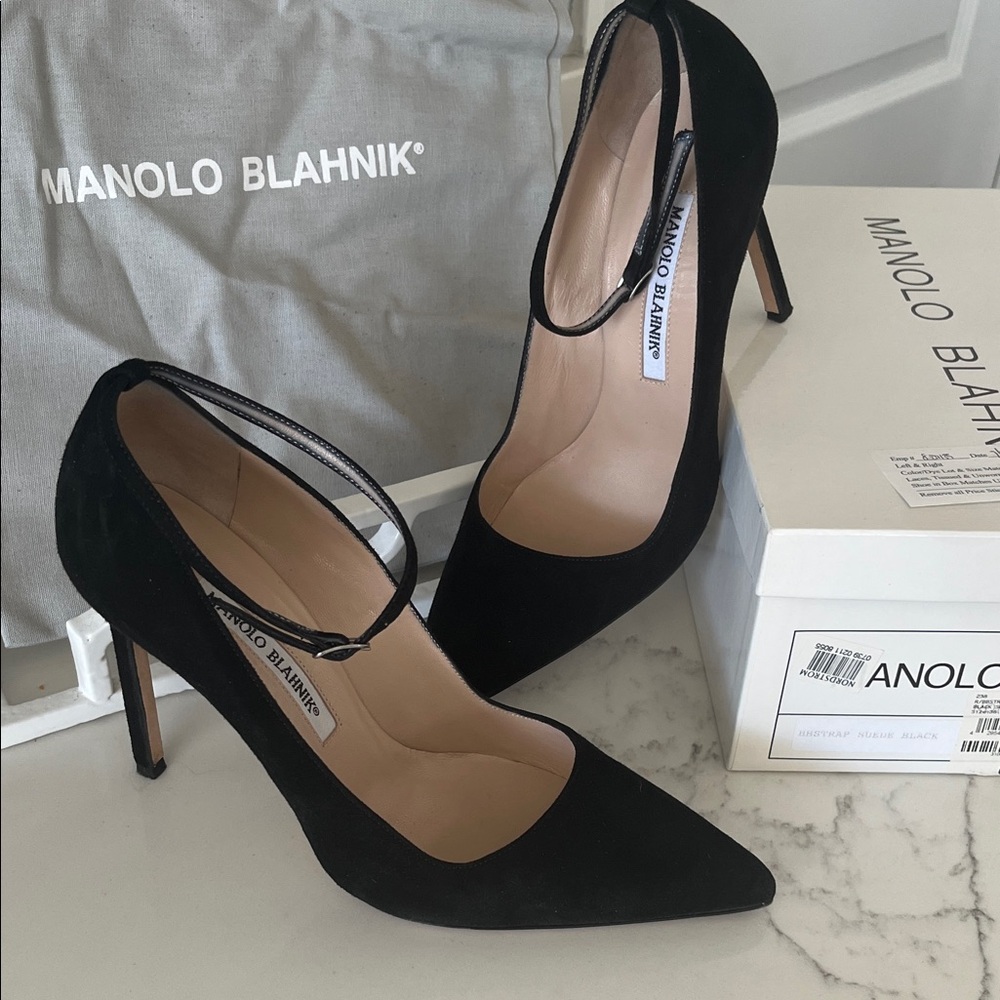 Manolo Blahnik Classic Black Heels